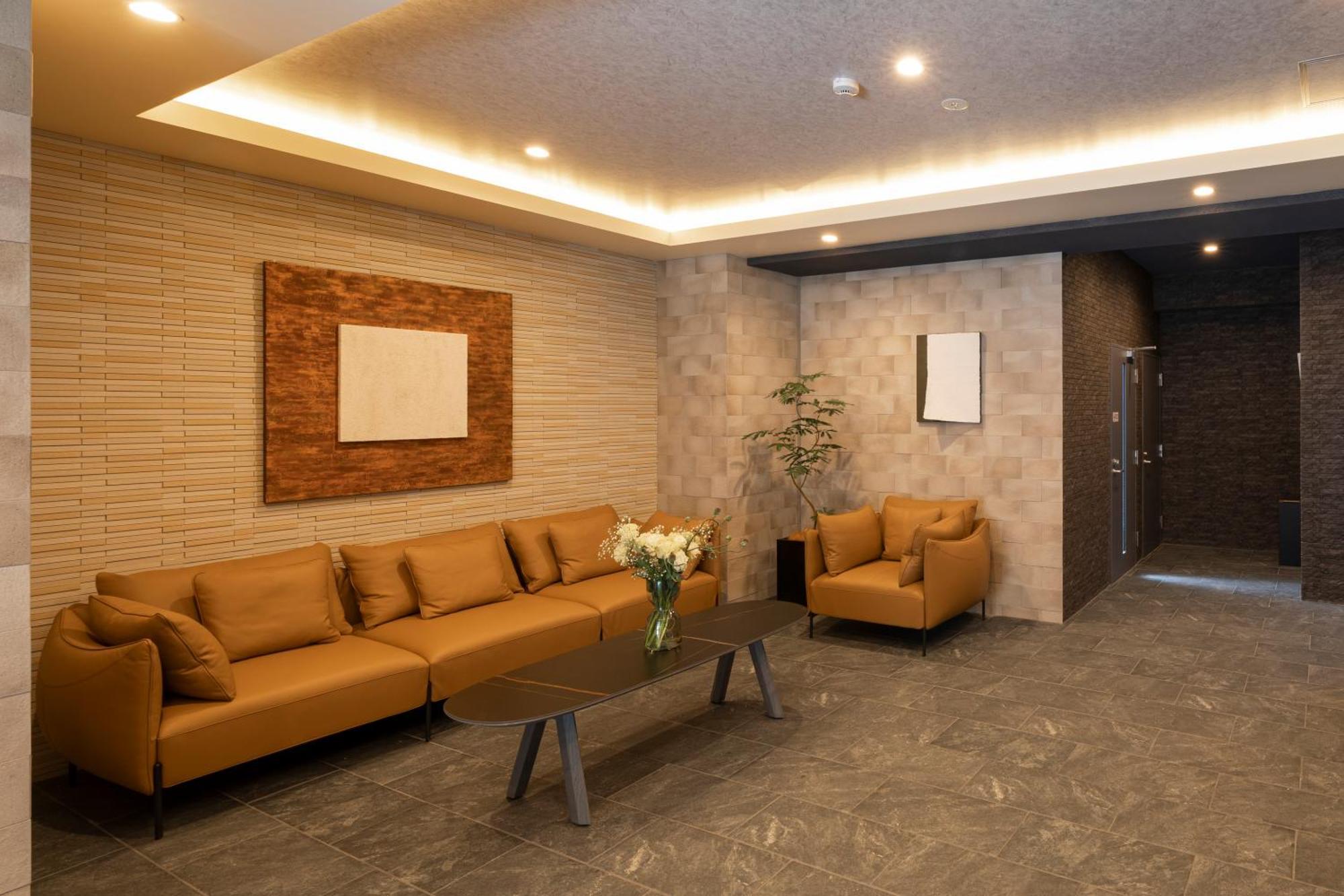 Aparthotel Shirakabanoyado - Nipponbashi 日本橋, 3 Mins Walk To Dendentown Osaka Esterno foto