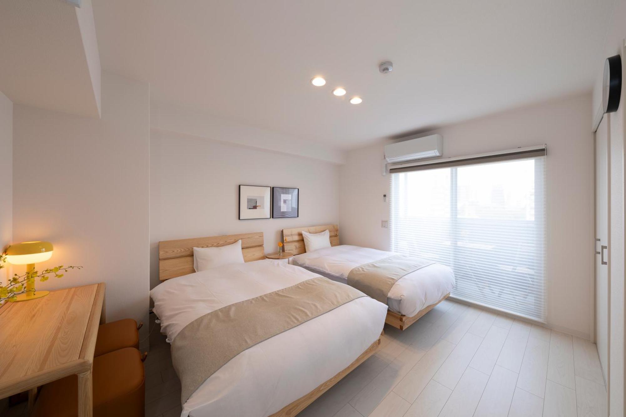 Aparthotel Shirakabanoyado - Nipponbashi 日本橋, 3 Mins Walk To Dendentown Osaka Esterno foto